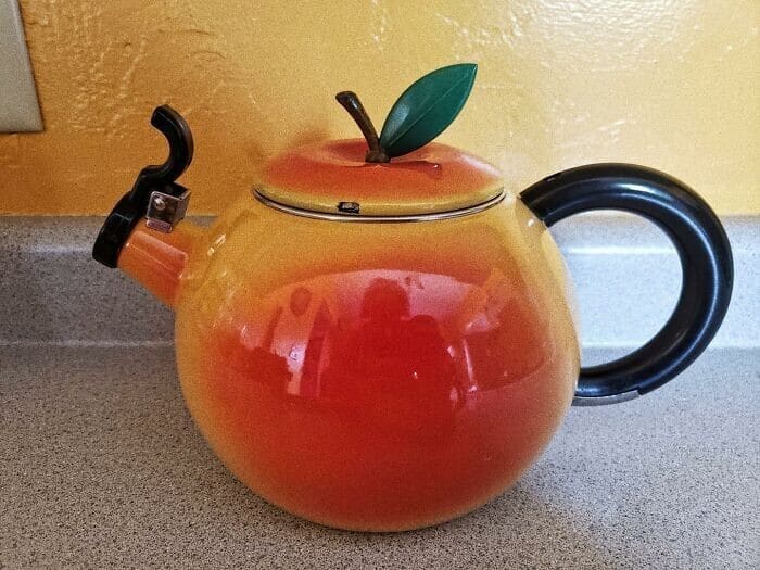 Interesting Finds In Thrift Shops (25 pics)