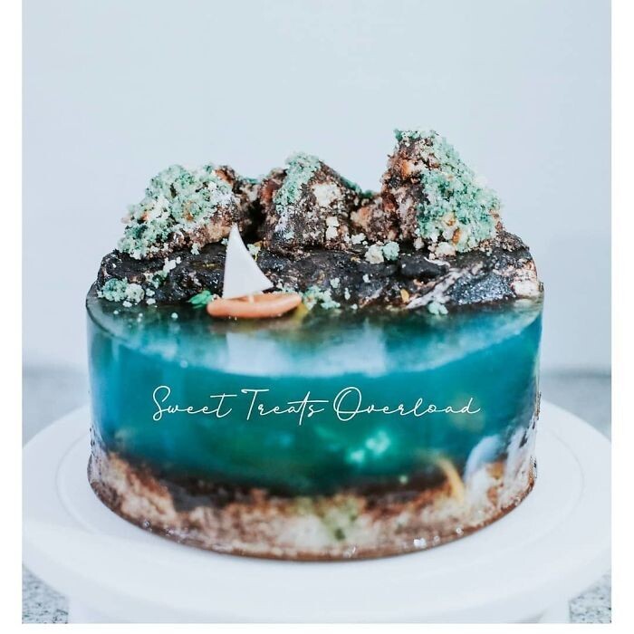 Amazing Cakes (19 pics)