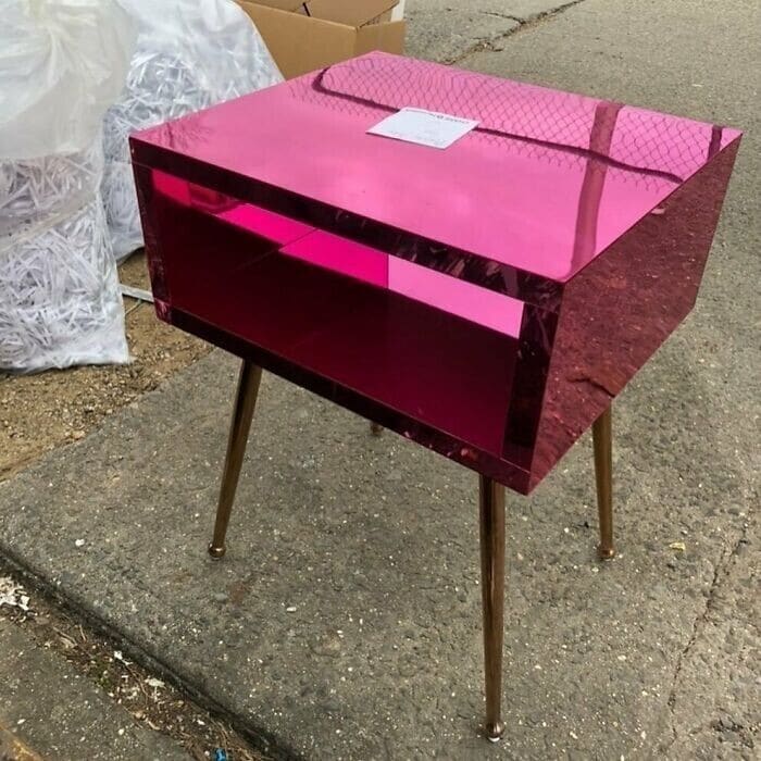 Cool Finds On The Roadside (29 pics)