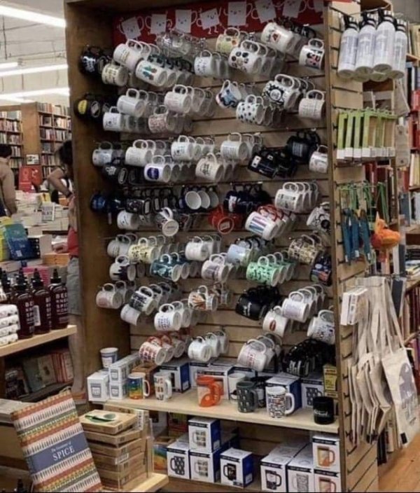 Glitches In The Matrix (22 pics)