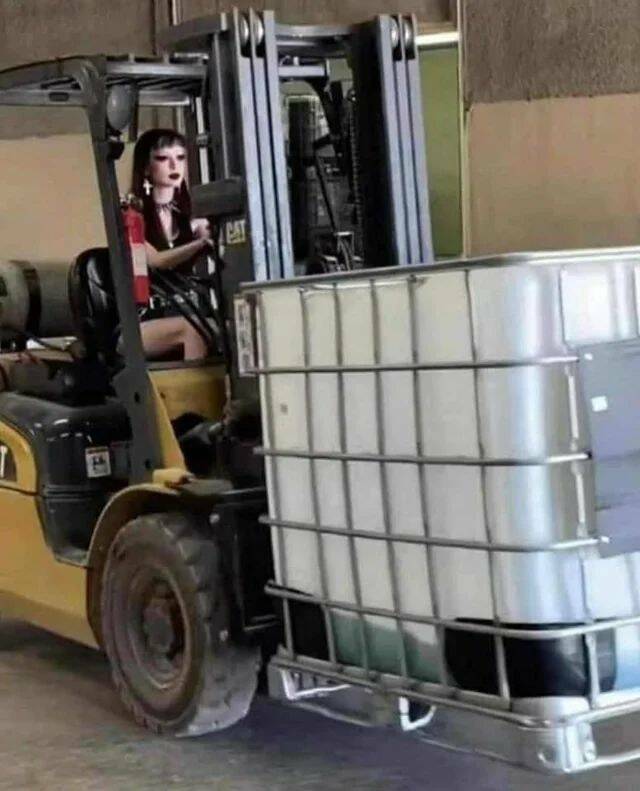 Daily Pictures. Part 1 (62 pics)