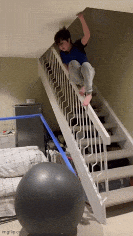 Acid GIFs, January 5 (25 gifs)