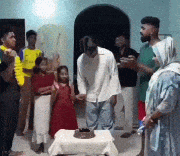 Acid GIFs, January 5 (25 gifs)