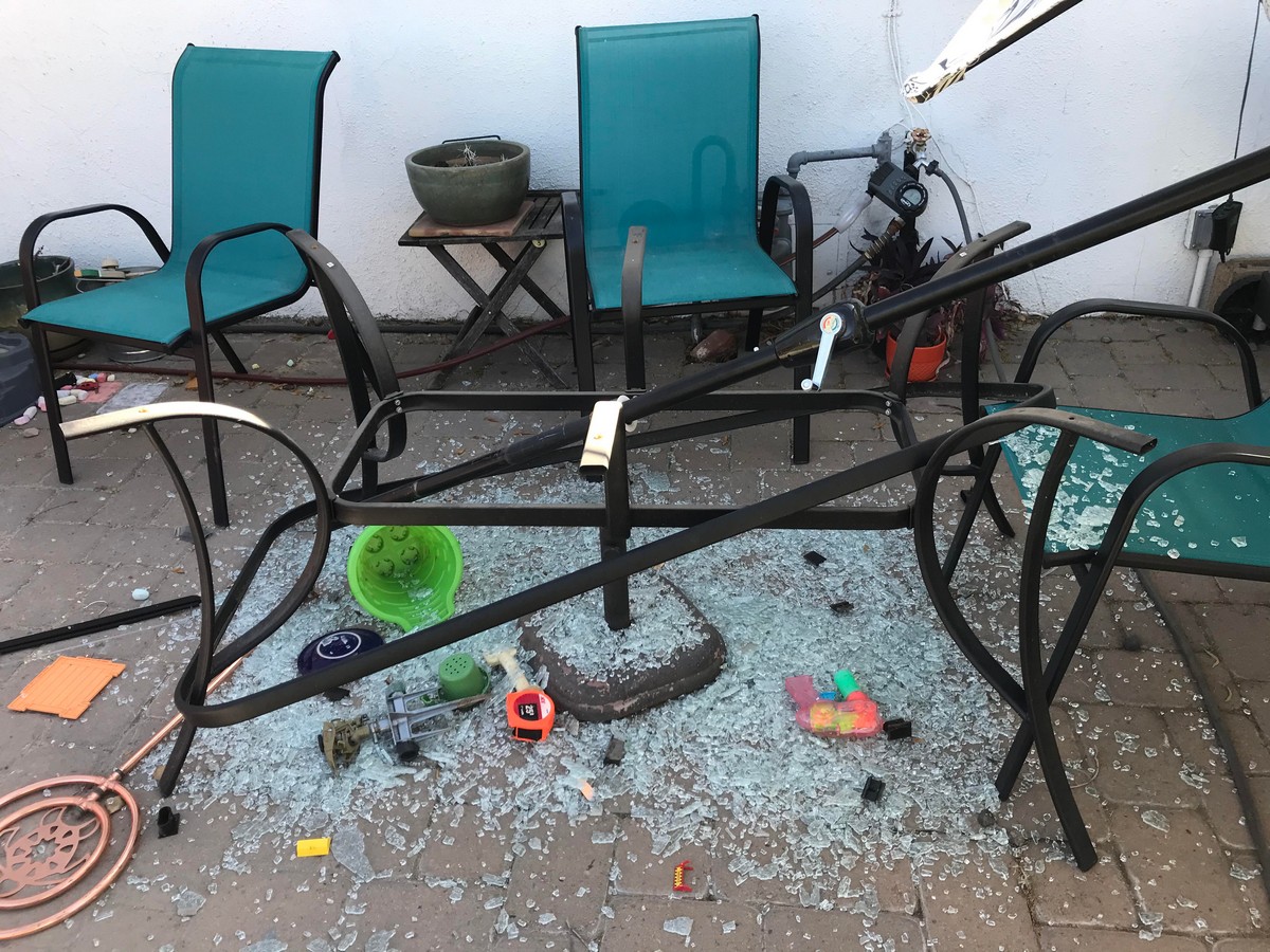 Bad Days Happen (21 pics)