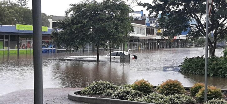 Bad Days Happen (21 pics)