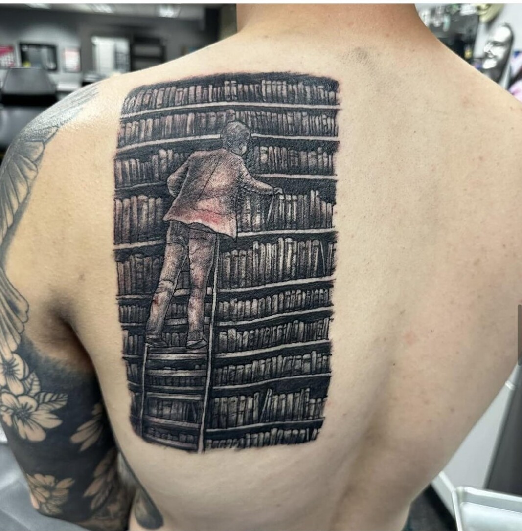 Awful Tattoos (15 pics) Awful Tattoos (15 pics)