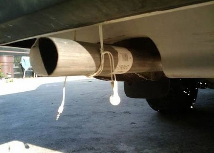 Redneck Inventions And Repairs (29 pics)