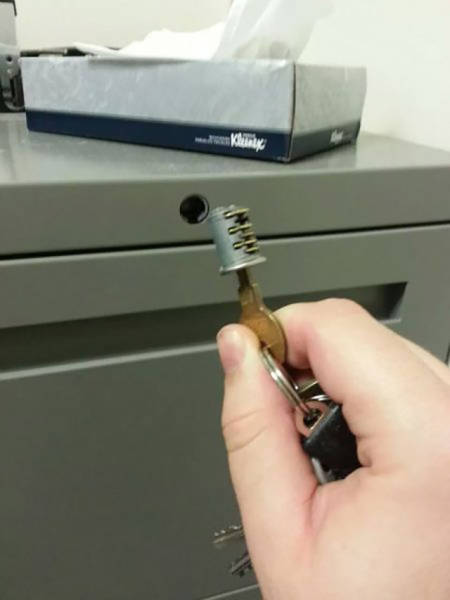 Unfortunate Situations (25 pics)