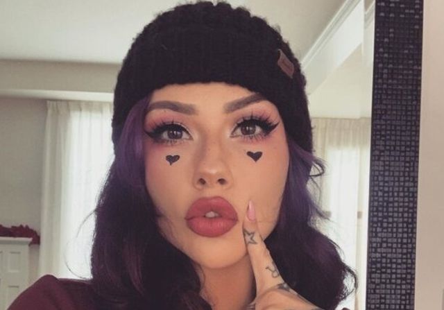 Winter Girls (21 pics)