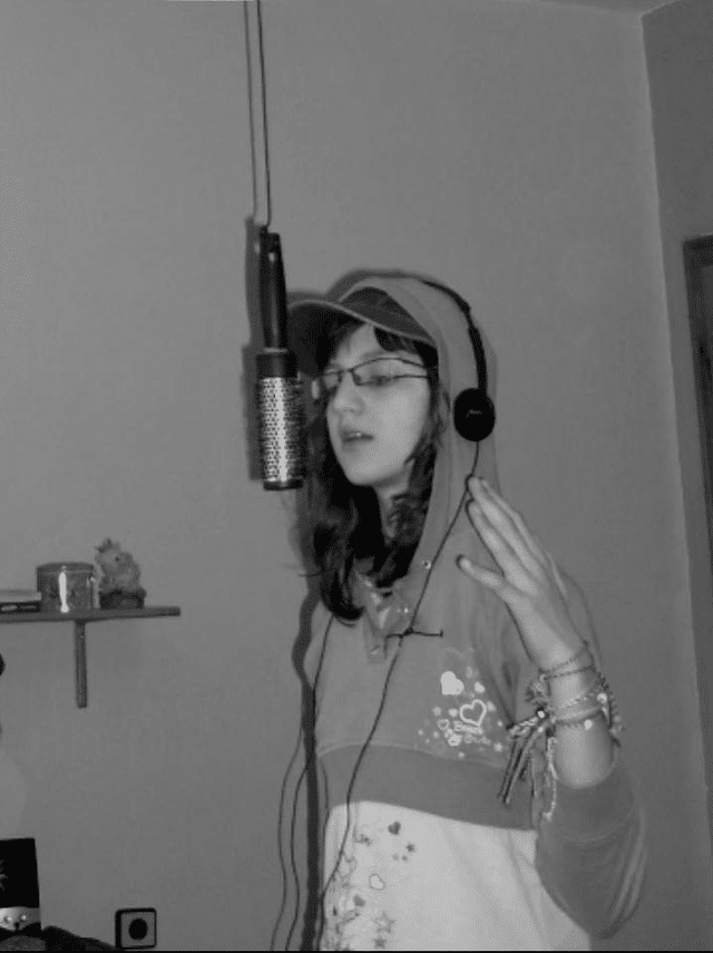 People Share Their Awkward Photos From The Past (21 pics)