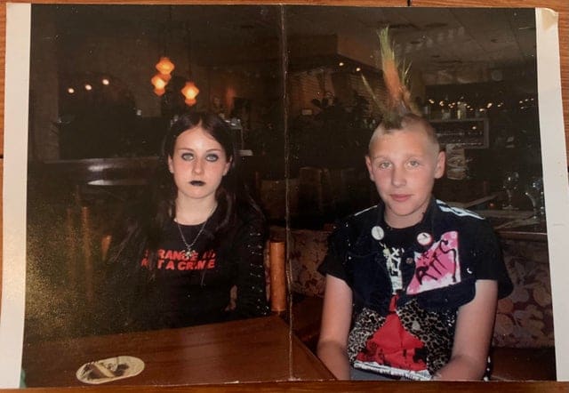 People Share Their Awkward Photos From The Past (21 pics)