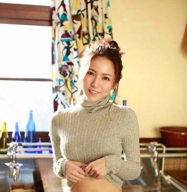 Asian Girls (21 pics)