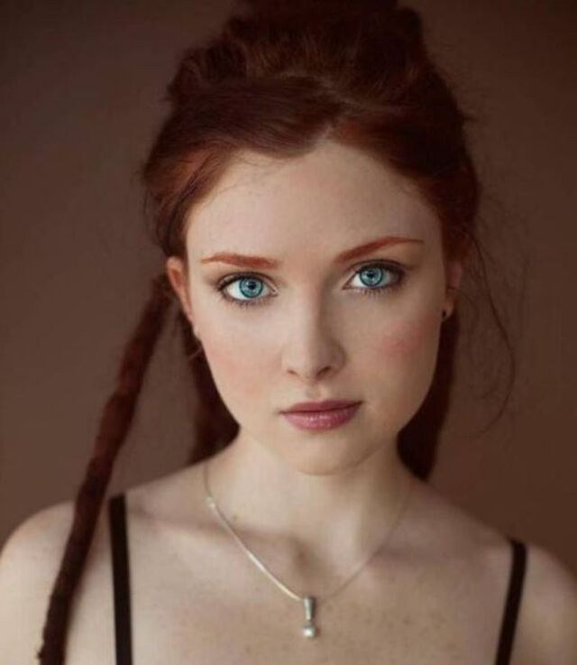 Beauty Girls (21 pics)