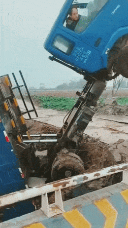 Acid GIFs, January 14 (25 gifs) Acid GIFs, January 14 (25 gifs)