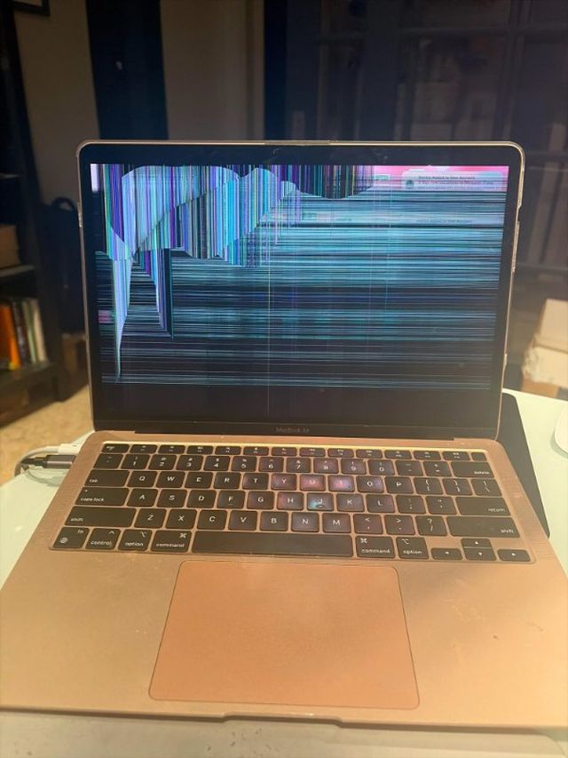 Bad Days Happen (23 pics)