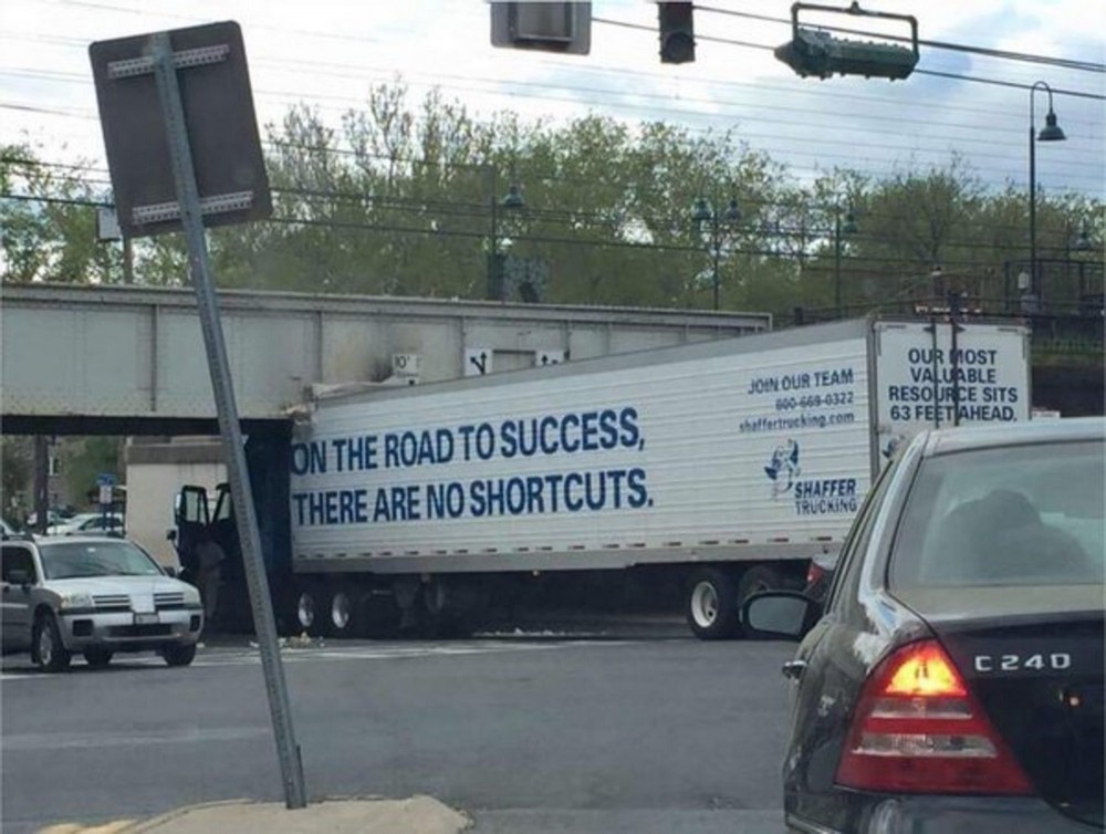 Bad Days Happen (25 pics)
