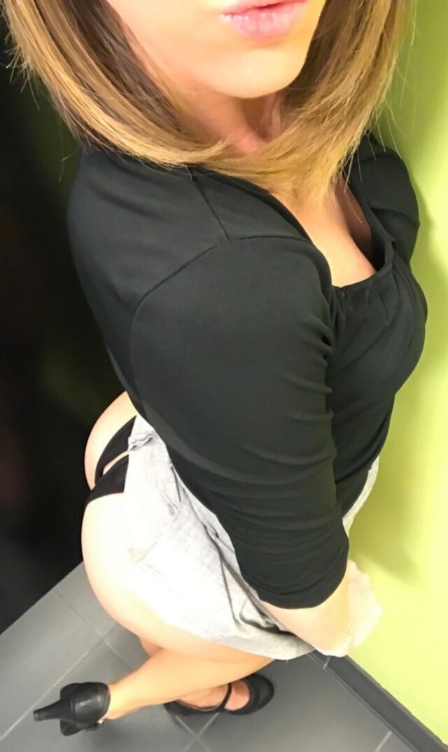 Girls On High Heels (21 pics)