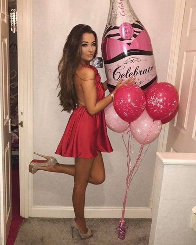 Girls On High Heels (21 pics)