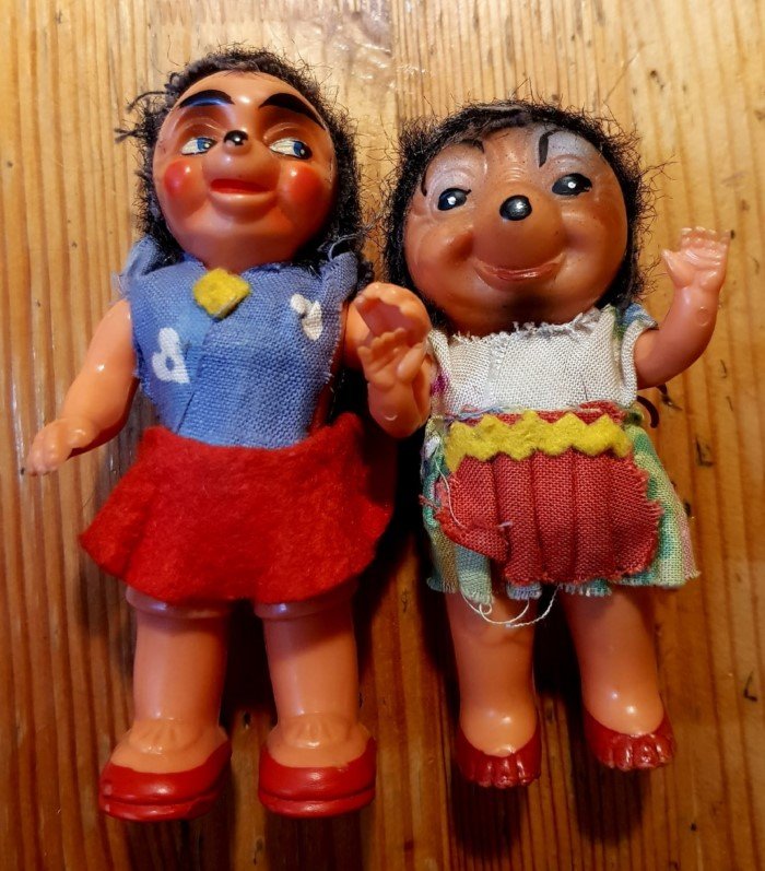 What Is Going On Here? (18 pics)