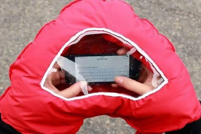 What Is Going On Here? (18 pics)