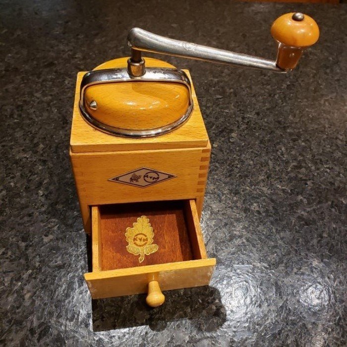 Immortal Things From The Past (17 pics)