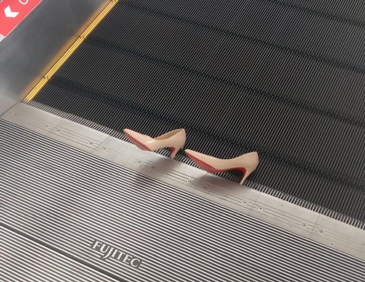 Bad Days Happen (21 pics)