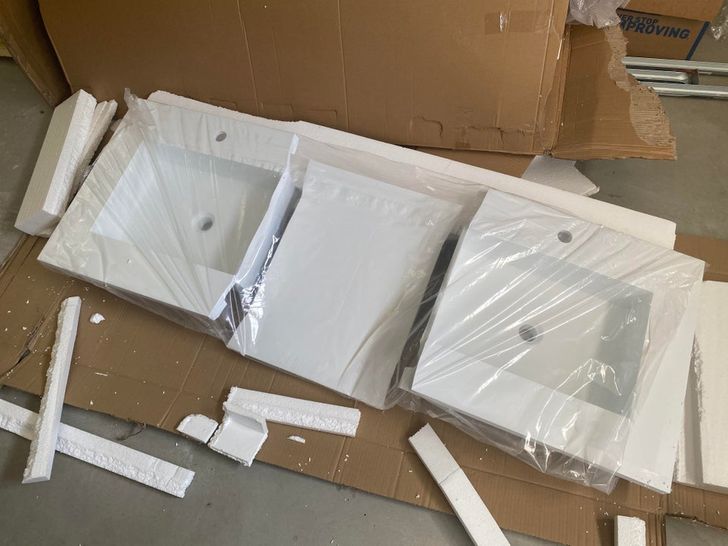 Bad Days Happen (21 pics)