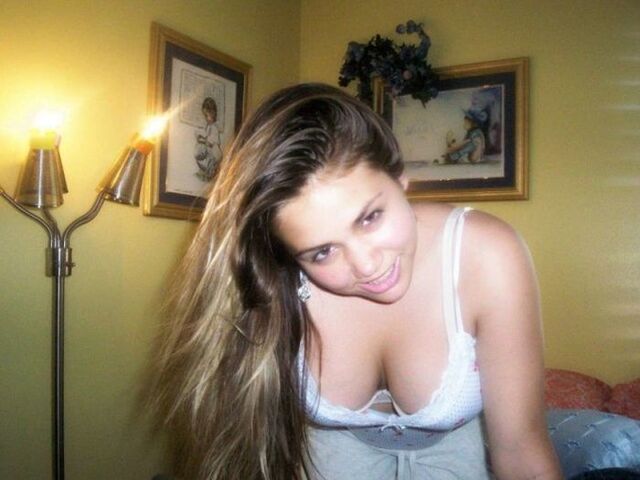 Cute Girls (21 pics) Cute Girls (21 pics)