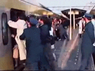 Acid GIFs, January 28 (25 gifs) Acid GIFs, January 28 (25 gifs)