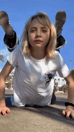 Acid GIFs, January 29 (25 gifs)