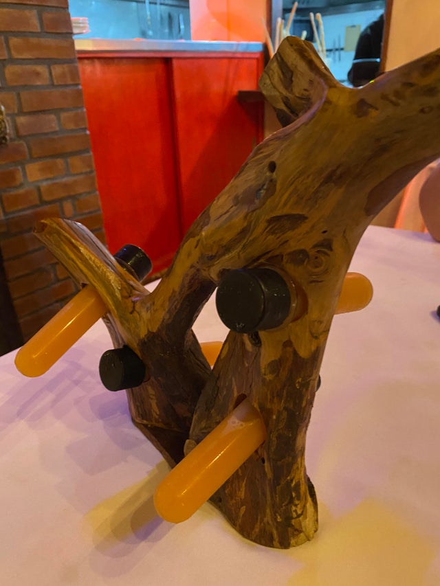 Crazy Food Serving (22 pics)