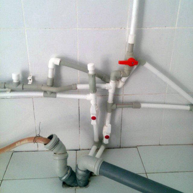 Redneck Inventions And Repairs (25 pics)