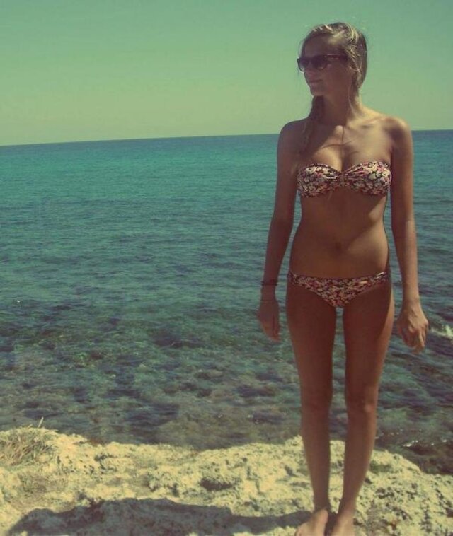 Cute Girls (21 pics)