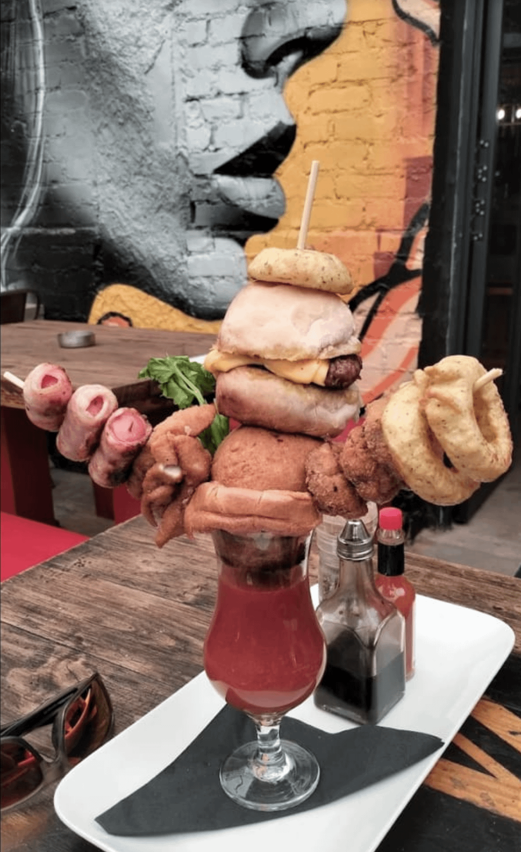 Weird Food Serving (20 pics)