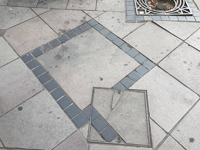 What Is Going On Here? (25 pics)