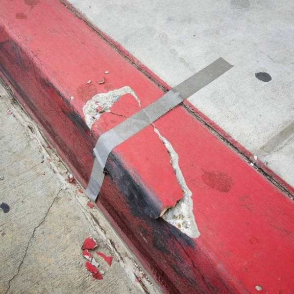 What Is Going On Here? (25 pics)