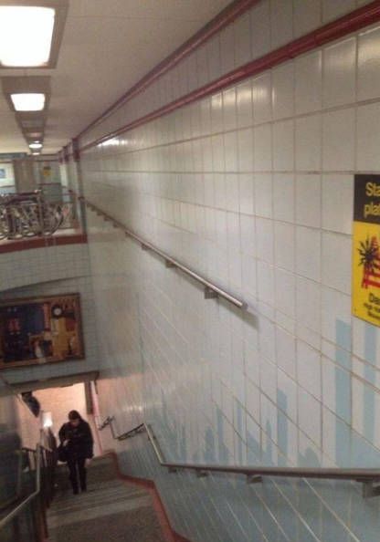 What Is Going On Here? (25 pics)