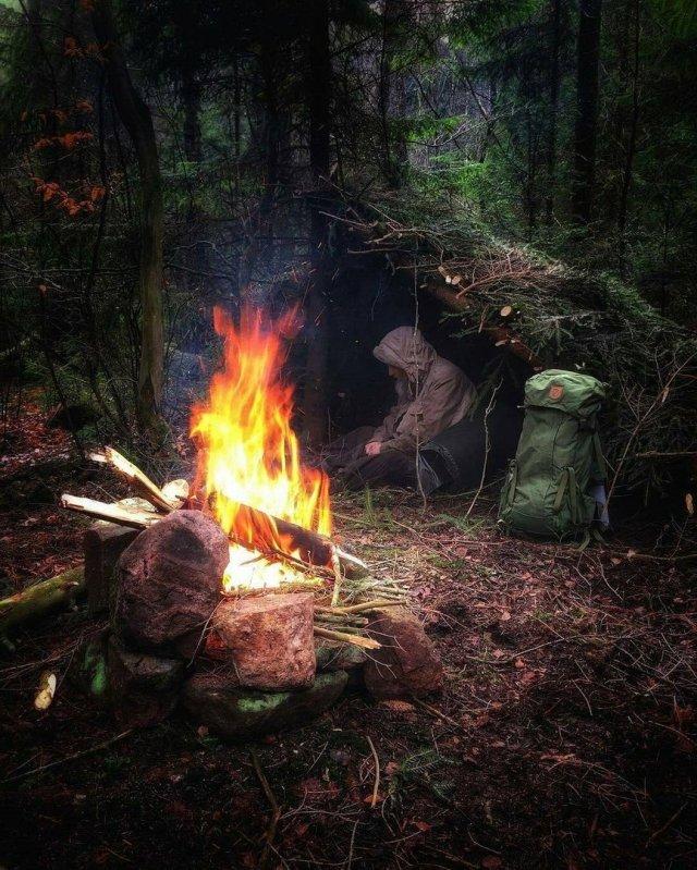 Atmospheric Bushcraft Photos (20 pics)