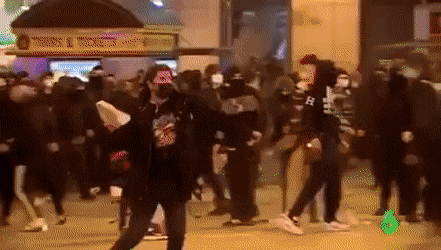 Acid GIFs, February 4 (25 gifs)