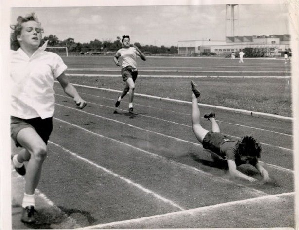 Bad Days Happen (27 pics)