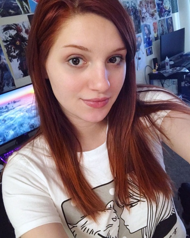 Redhead Girls (21 pics) Redhead Girls (21 pics)