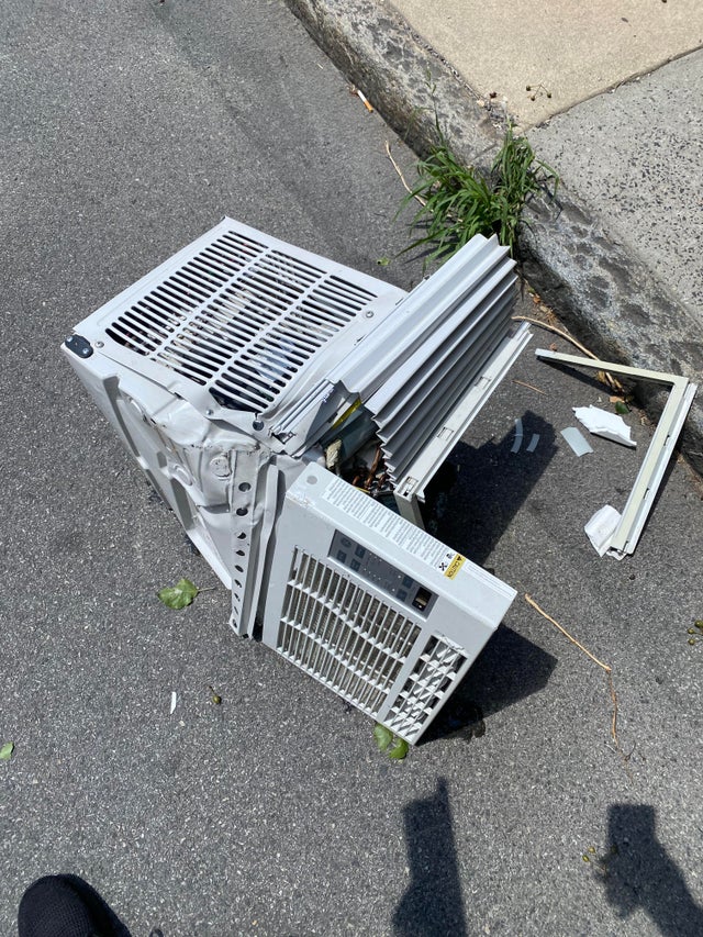 Unfortunate Situations (21 pics) Unfortunate Situations (21 pics)