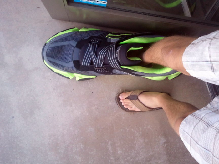 Giant Things (20 pics)