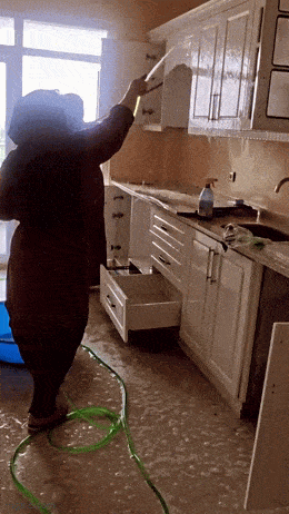 Acid GIFs, February 11 (25 gifs)