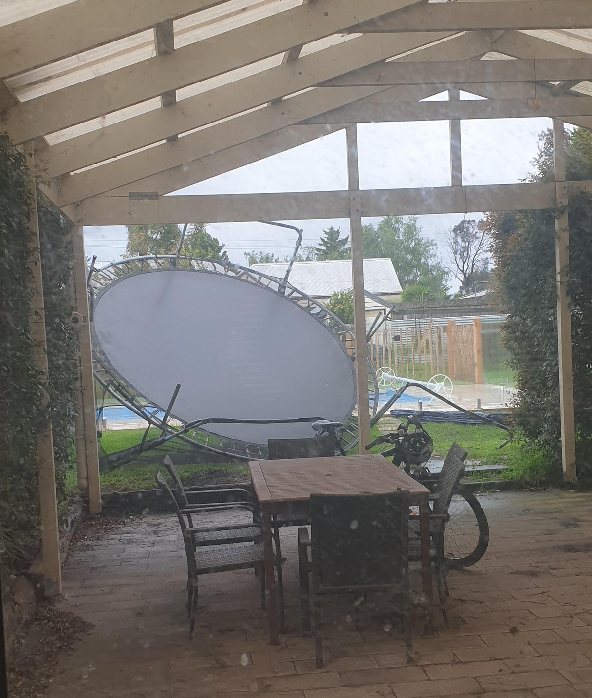 Bad Days Happen (31 pics) Bad Days Happen (31 pics)