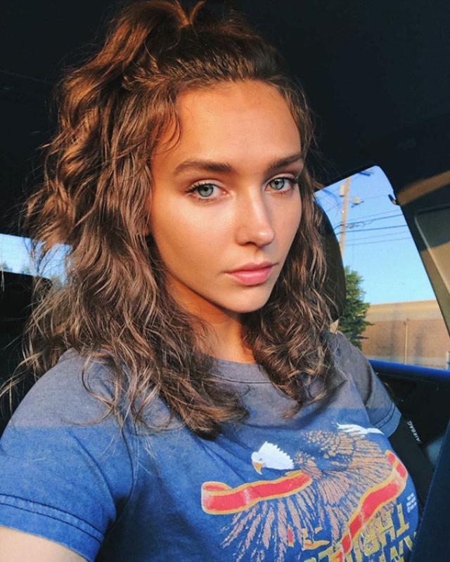 Beauty Girls (21 pics)