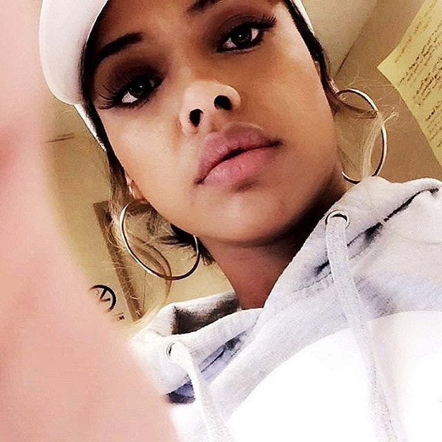 Beauty Girls (21 pics)