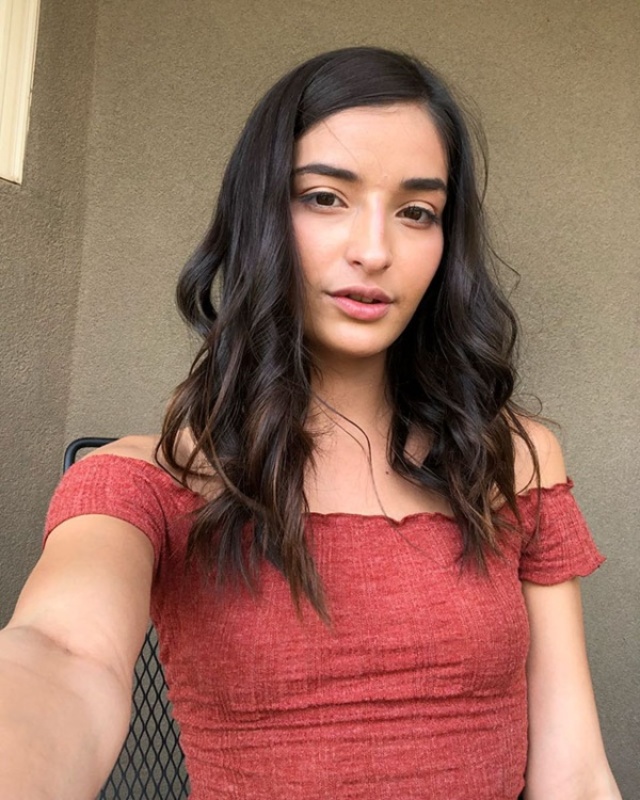 Beauty Girls (21 pics)