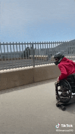 Acid GIFs, February 13 (25 gifs)