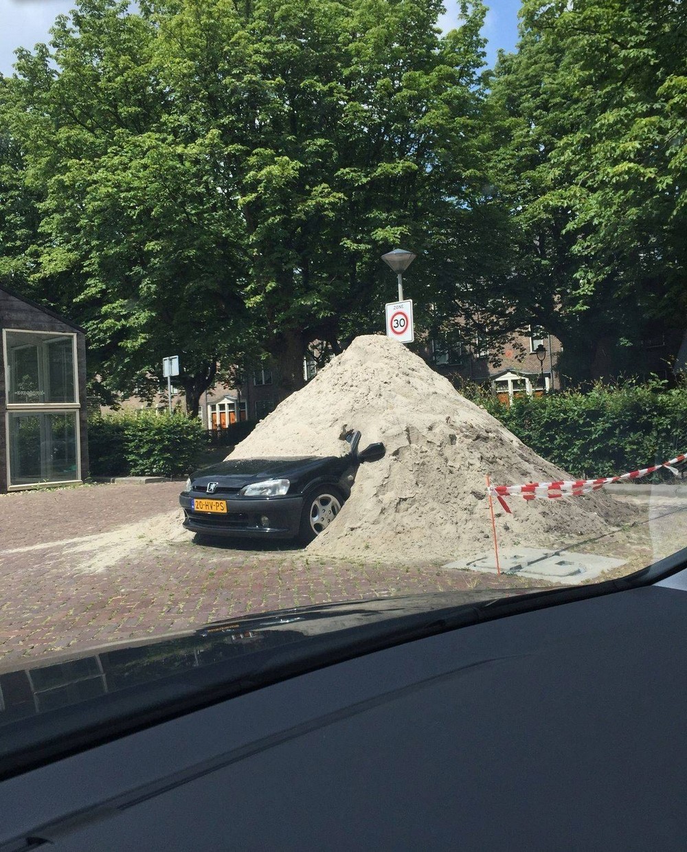 Bad Days Happen (25 pics) Bad Days Happen (25 pics)